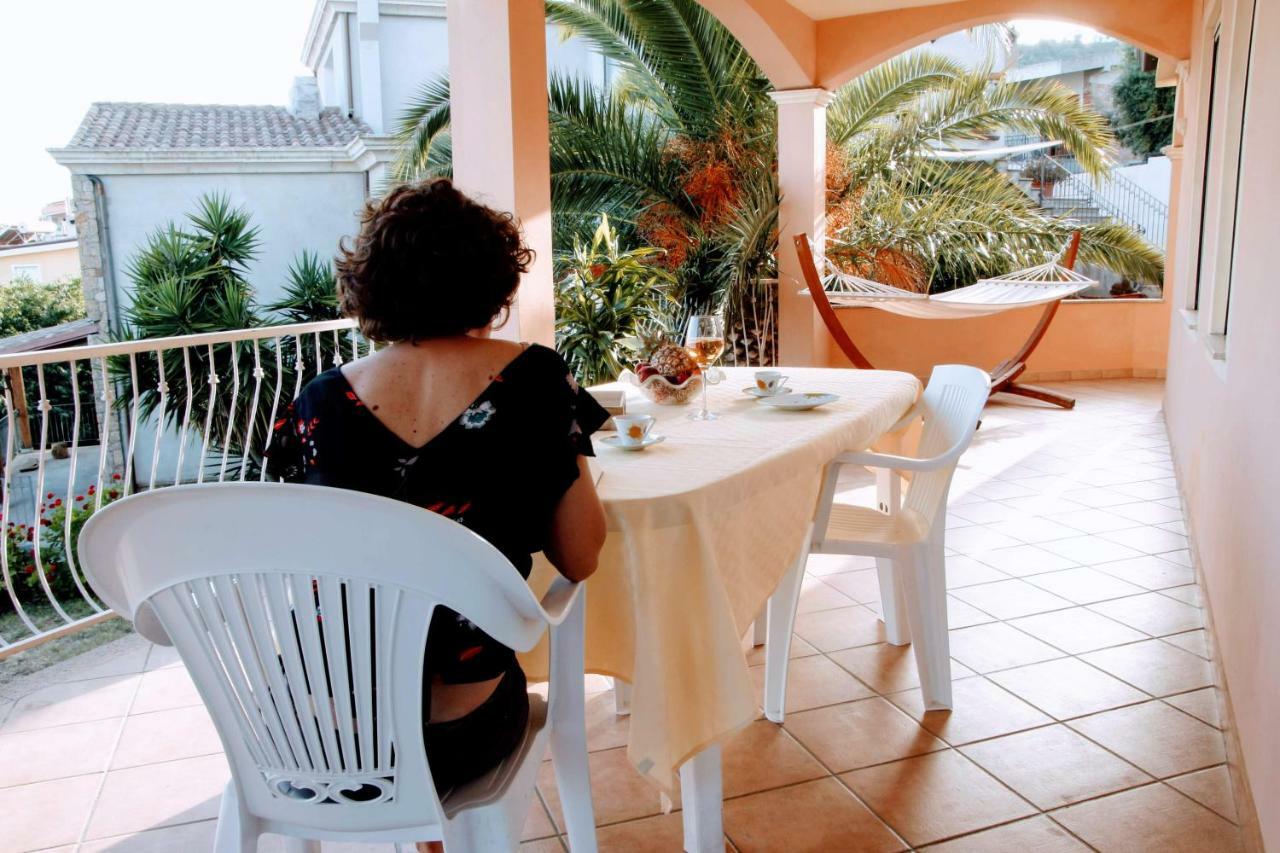 Grande Casa Al Mare Le Verande 圣玛丽亚纳瓦雷 外观 照片